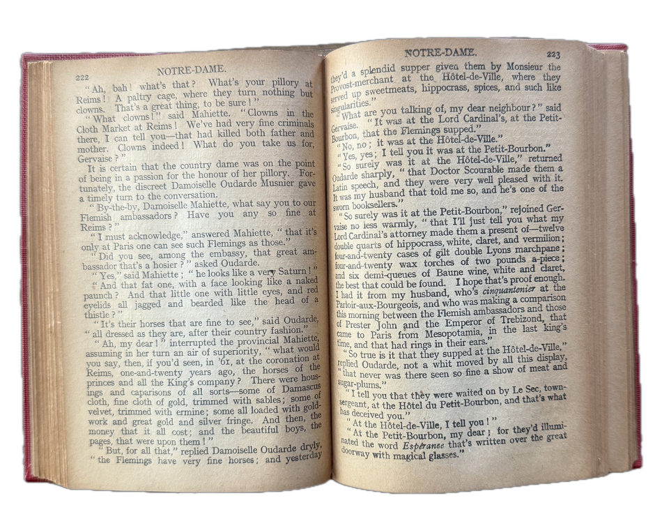 Victor Hugo, Notre-Dame — inscription, 1914